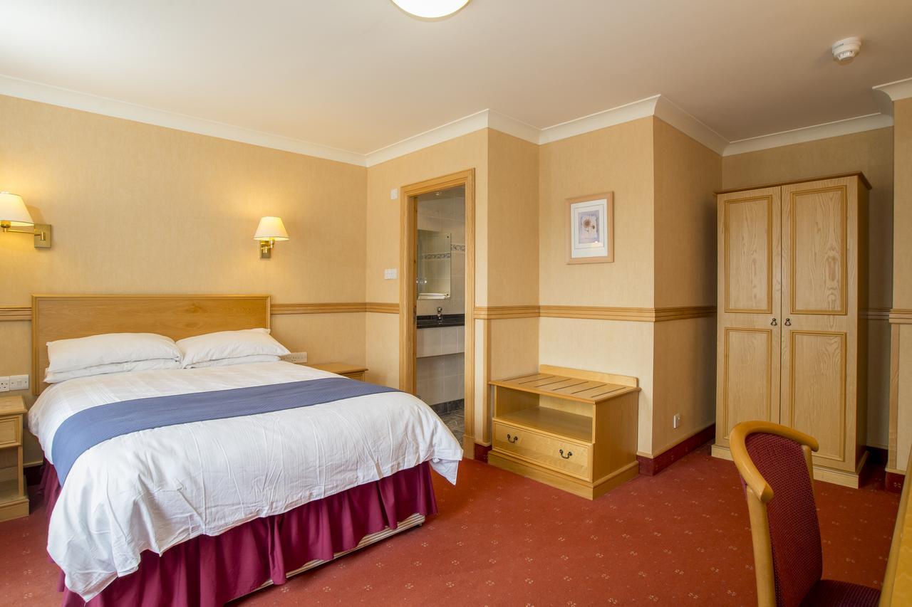 Station Hotel Ellon Exterior foto